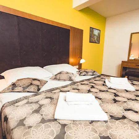 Etno Selo Stanisici Leonida Hotell Dijelovi